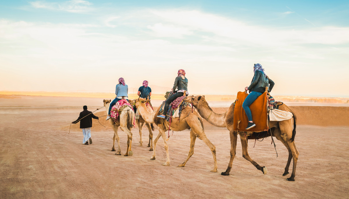 2 Nights / 3 Days Jaisalmer & Sam Sand Dunes Tour Package