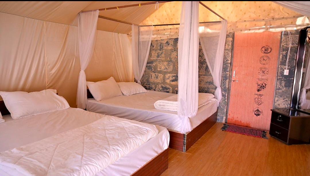 Best Tour Packages for White Desert Kutch Tent City