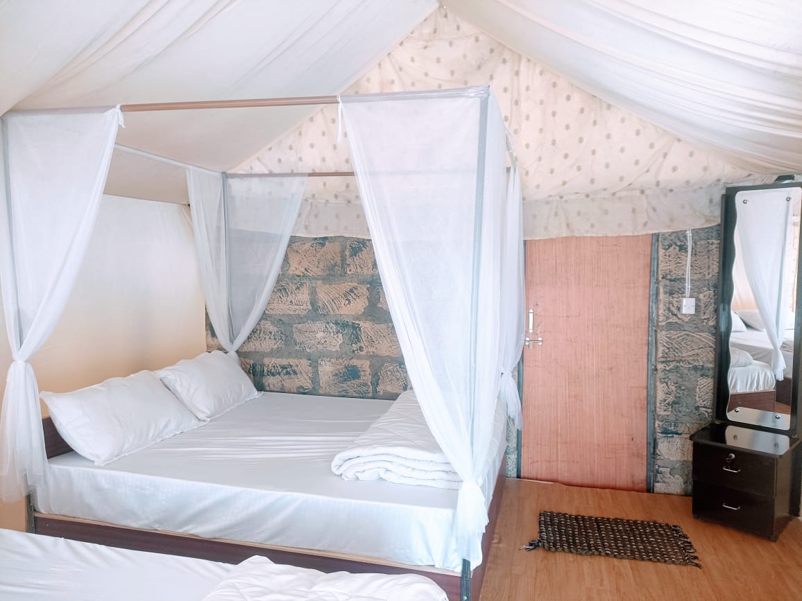 Best Tour Packages for White Desert Kutch Tent City