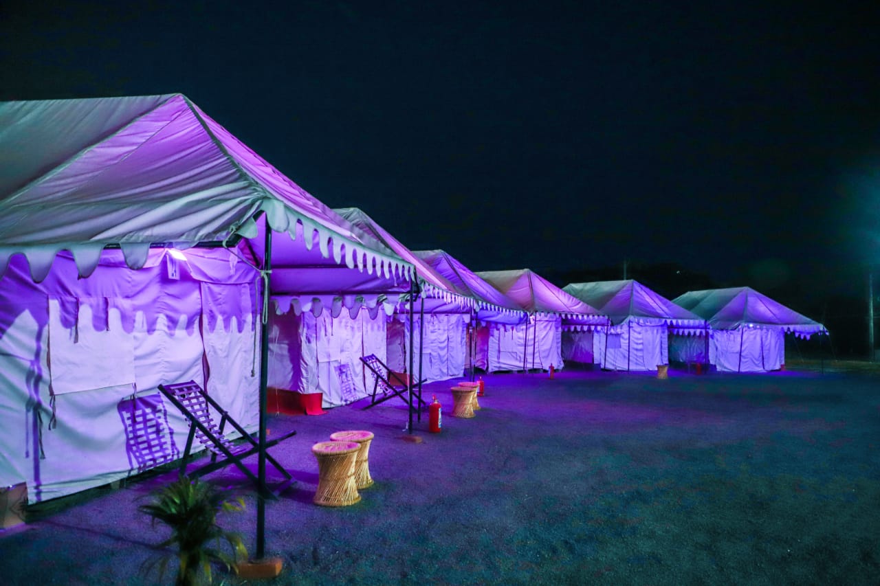 Best Tour Packages for White Desert Kutch Tent City